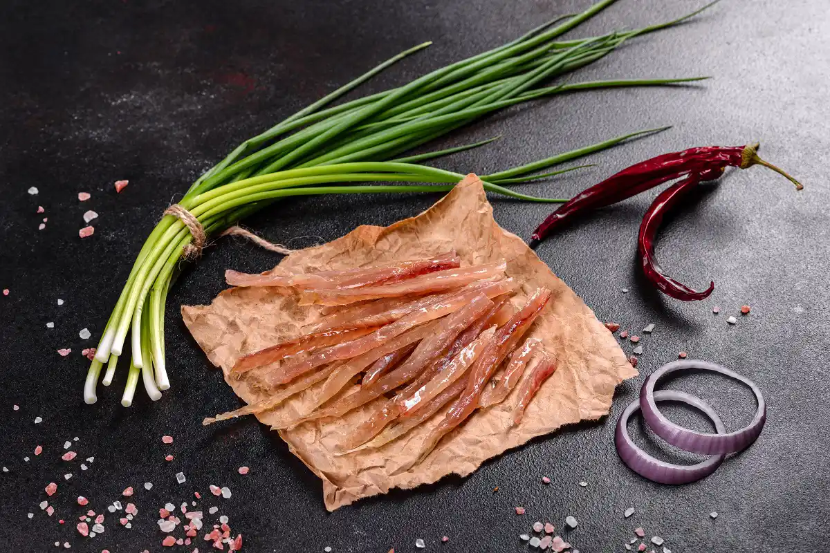 Brachsen Streifen Snack, gesalzen, getrocknet Premium Fischgenuss | myRibka