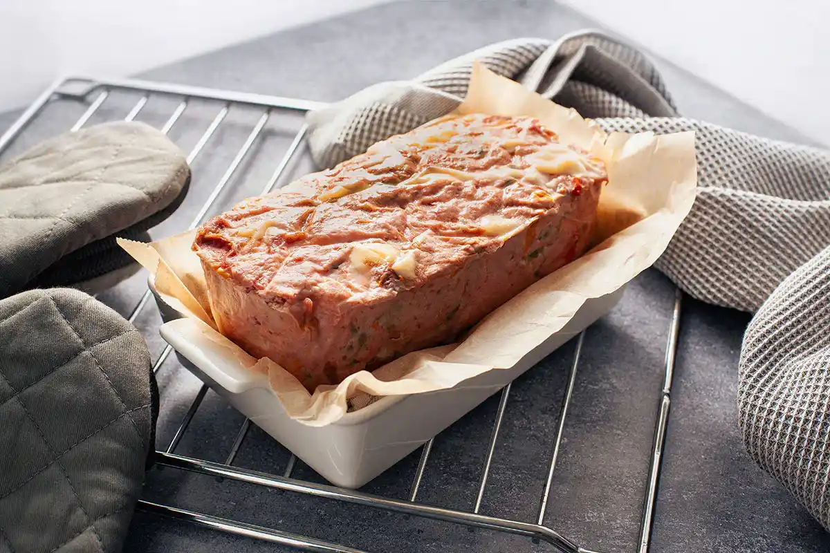 2 Scheiben Pizza-Fleischkäse  – Würziger Genuss | mySchaschlik - Image 2