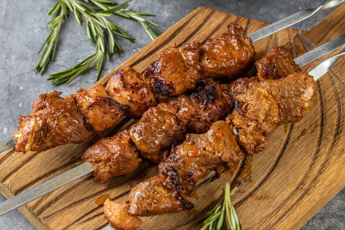 Schweine-Schaschlik BBQ – süß-rauchige Marinade mit Honig | mySchaschlik - Image 2