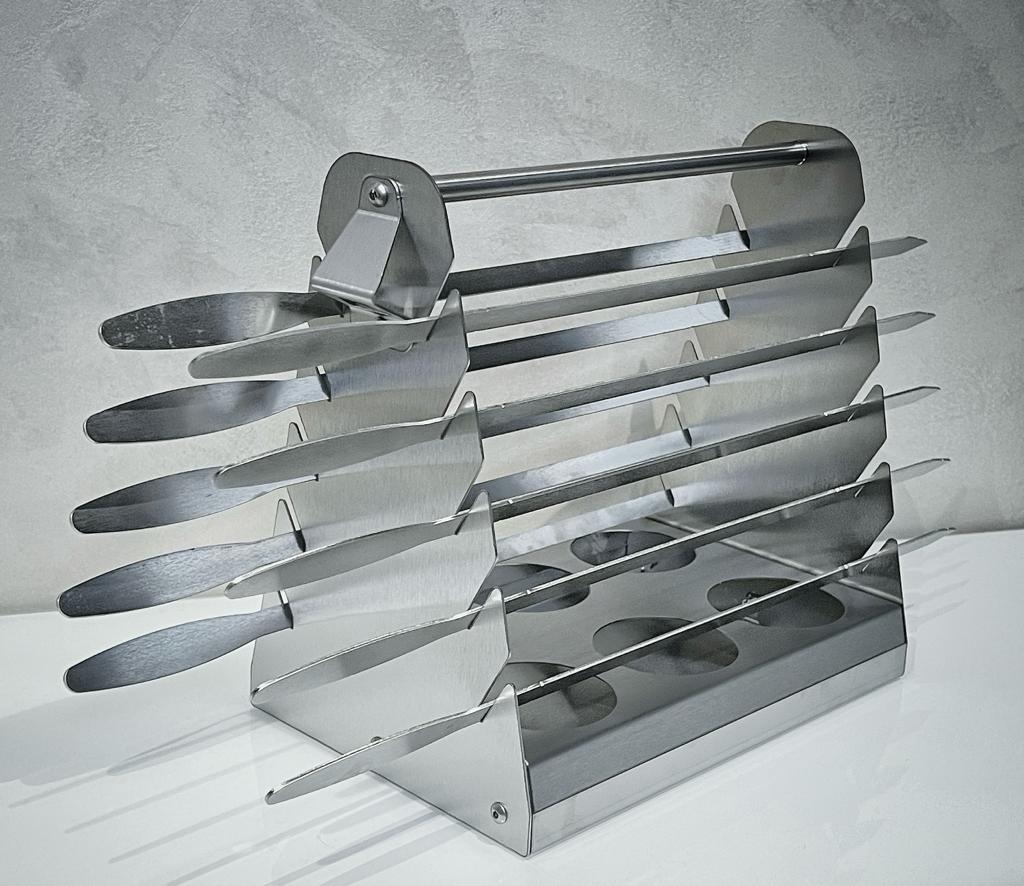 Edelstahl Spießhalter inkl. 10 Schaschlikspieße | Aganjok - Image 2